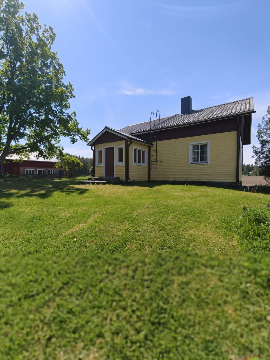Kunnostettu 1890-luvun hirsitalo